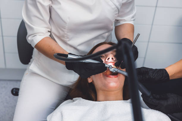 Best Cracked Tooth Emergency Dentist  in Marlboro, NY